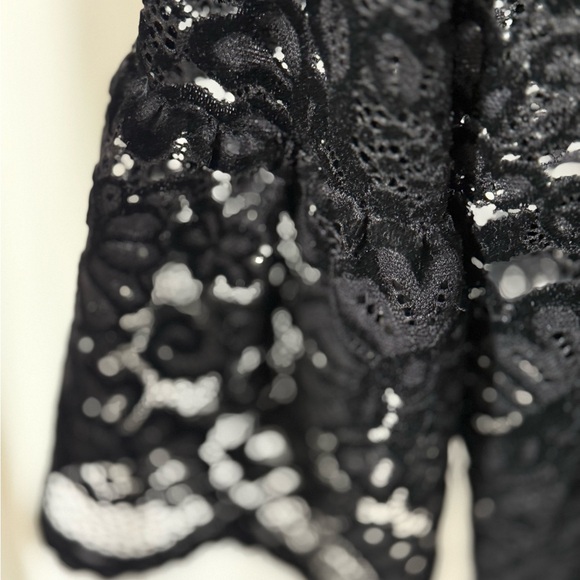 Ruby Rd Black Lace Top large - Picture 4 of 5